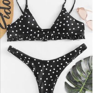 Polka dot black and white bikini!